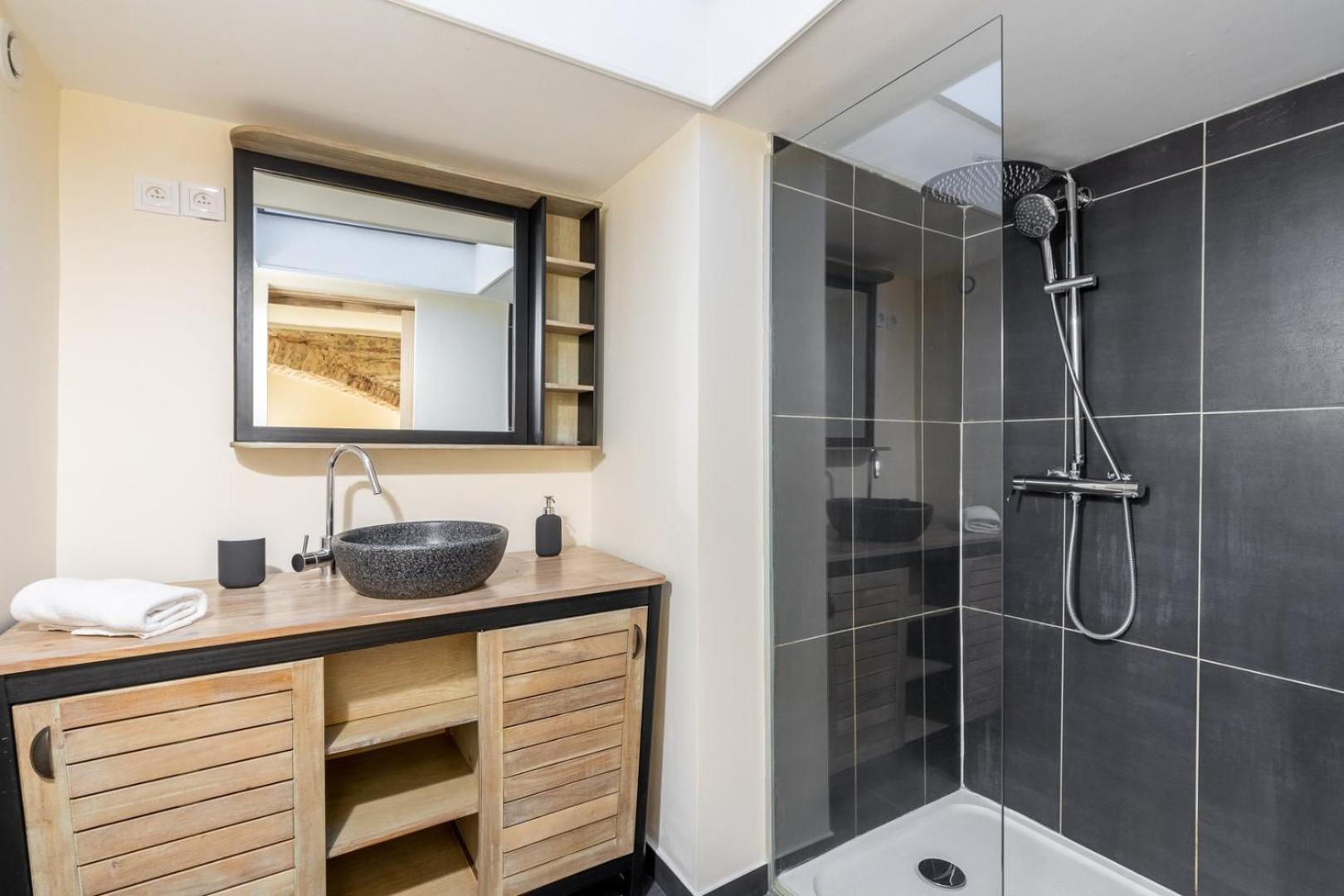 Lille Centre - Nice Apartment In Subplex ! 3Pers Exterior foto